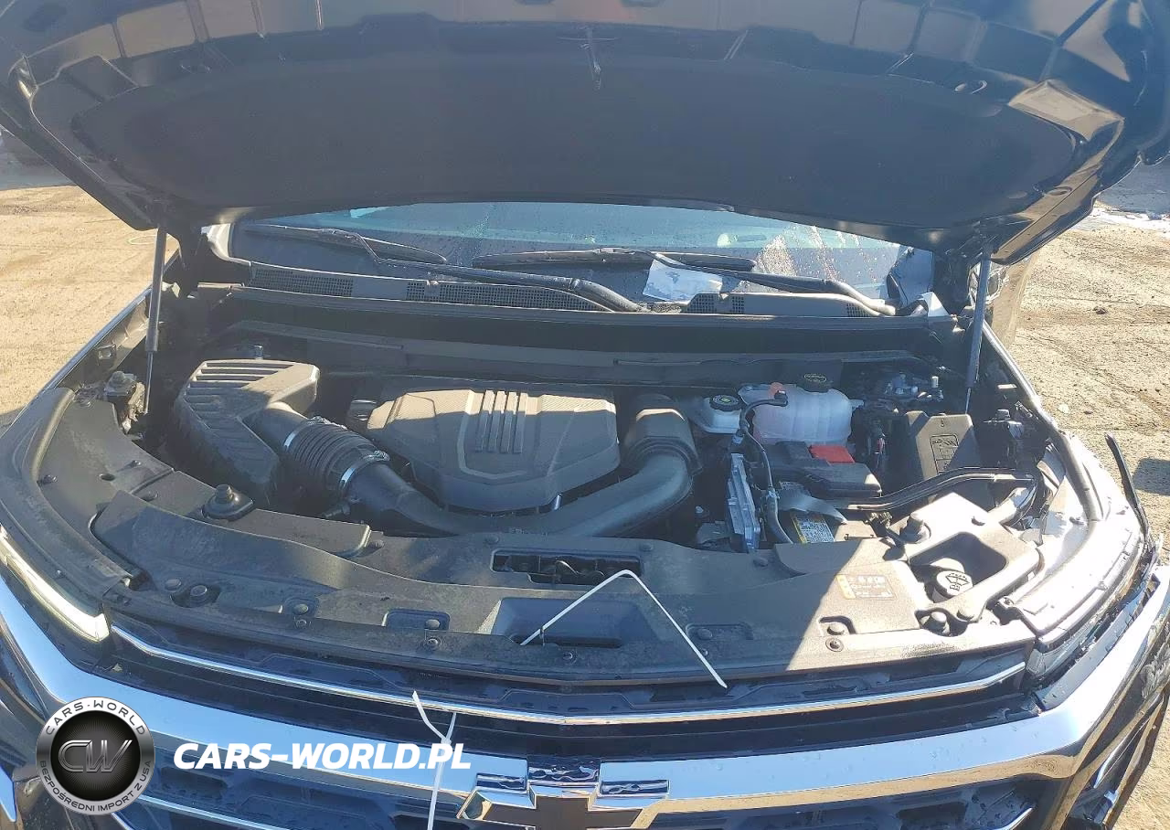 2025 Chevrolet Traverse Lt VIN:1GNERGRS6SJ245317 - 12