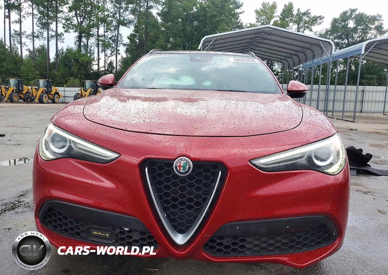 2018 Alfa Romeo Stelvio Ti Sport VIN:ZASFAKNN5J7C06194 - 5
