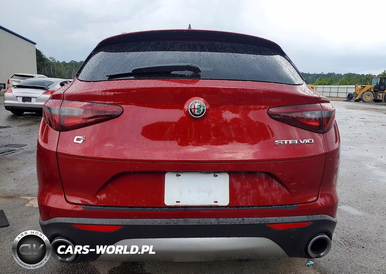 2018 Alfa Romeo Stelvio Ti Sport VIN:ZASFAKNN5J7C06194 - 6