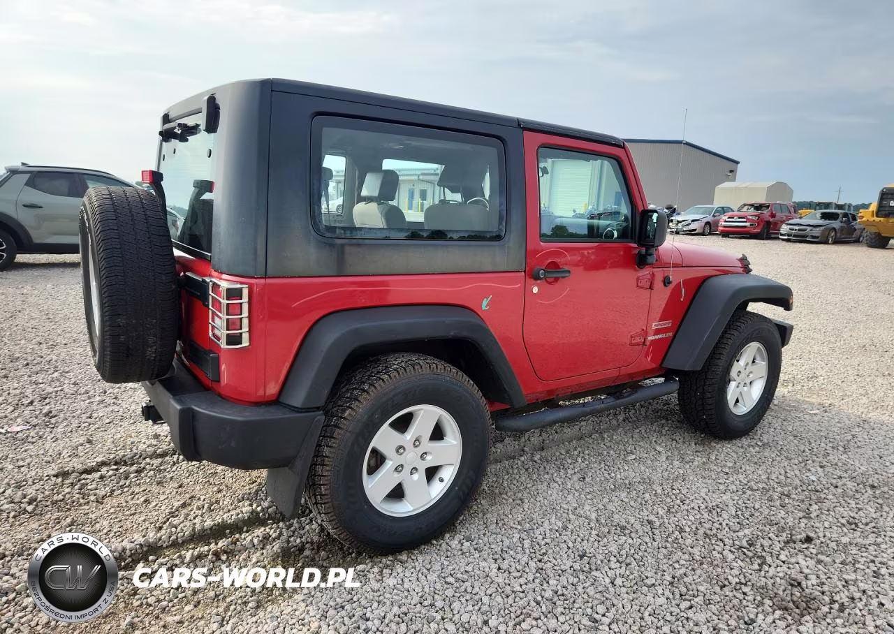 2010 Jeep Wrangler Sport VIN:1J4AA2D1XAL139272 - 3