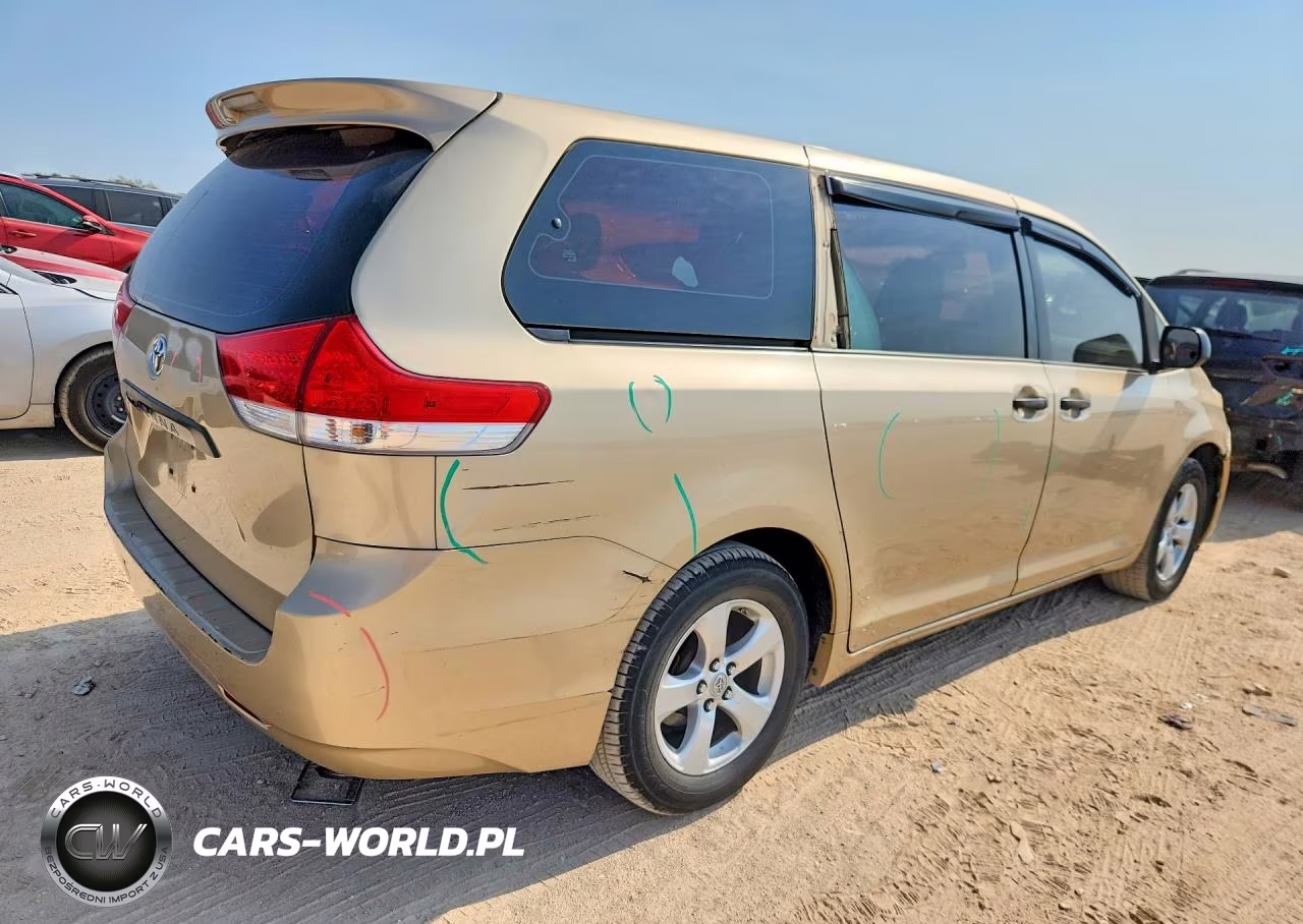 2011 Toyota Sienna Base 7-Passenger VIN:5TDKA3DC3BS007293 - 3