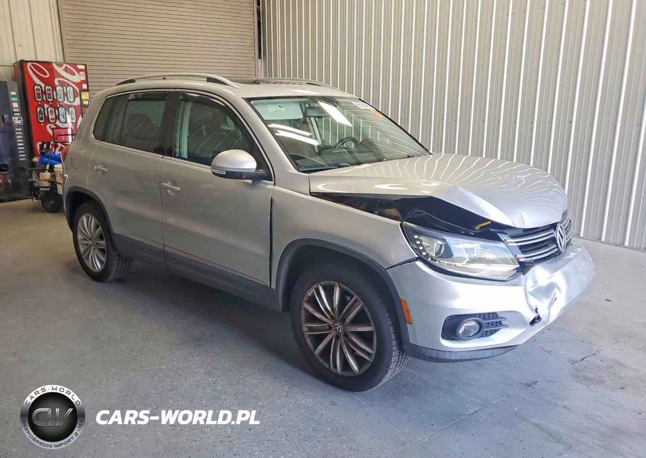 2016 Volkswagen Tiguan S VIN:WVGAV7AX4GW501907 - 4