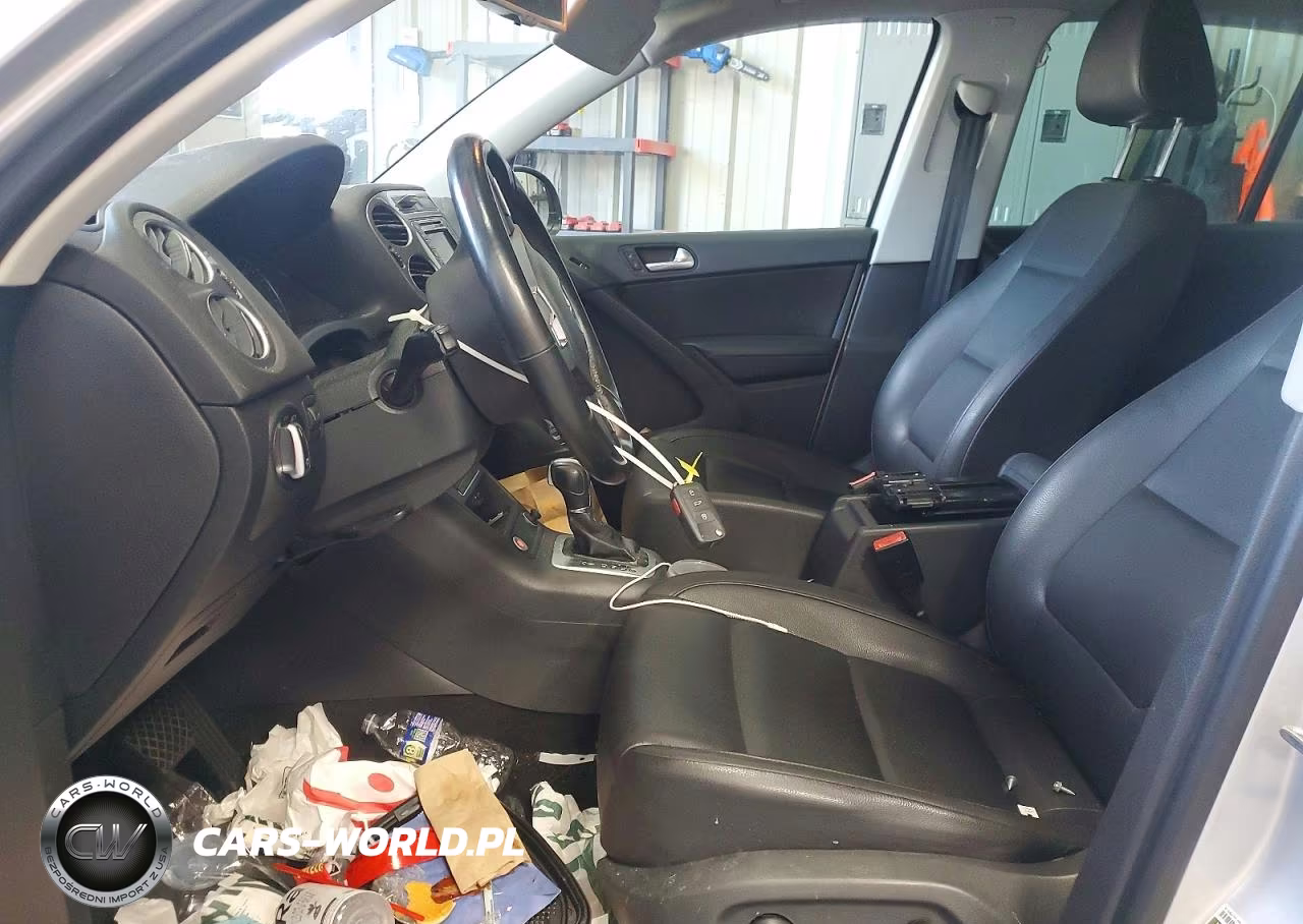 2016 Volkswagen Tiguan S VIN:WVGAV7AX4GW501907 - 7