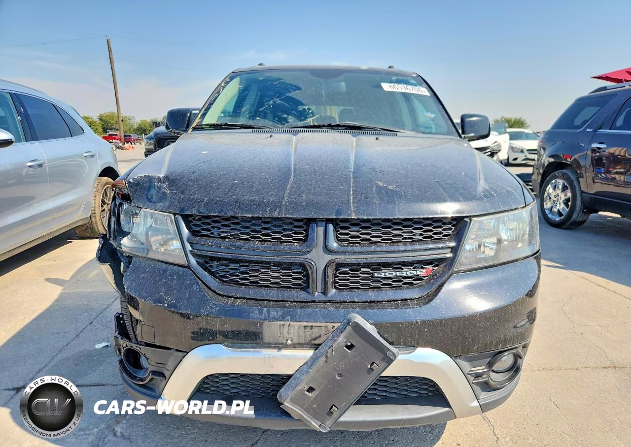 2015 Dodge Journey Crossroad VIN:3C4PDCGB1FT745640 - 5