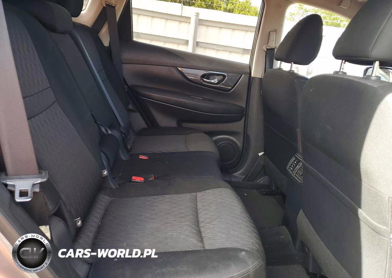 2018 Nissan Rogue S VIN:KNMAT2MT8JP528406 - 11