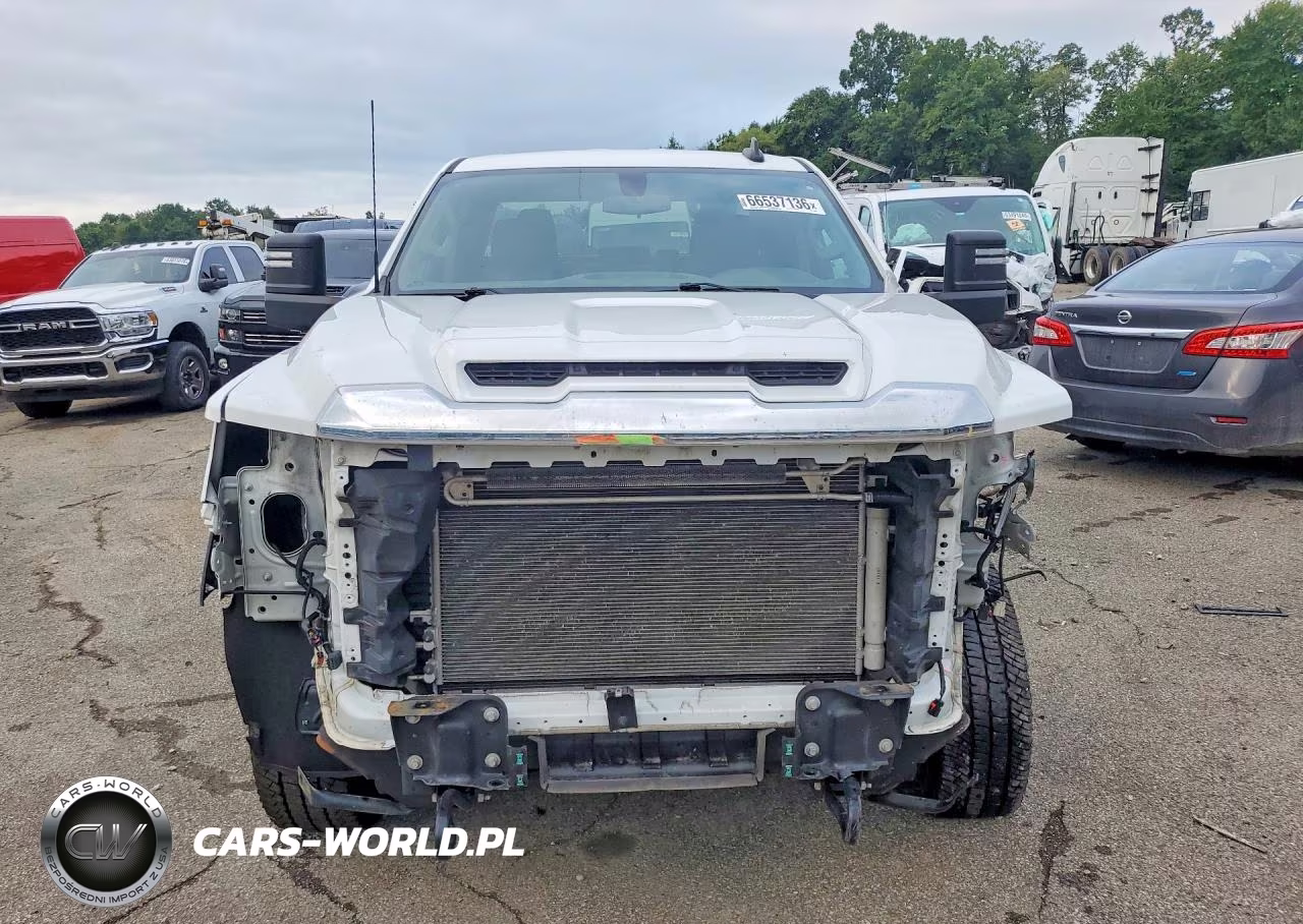 2023 GMC Sierra C3500 VIN:1GD58PE71PF167502 - 5