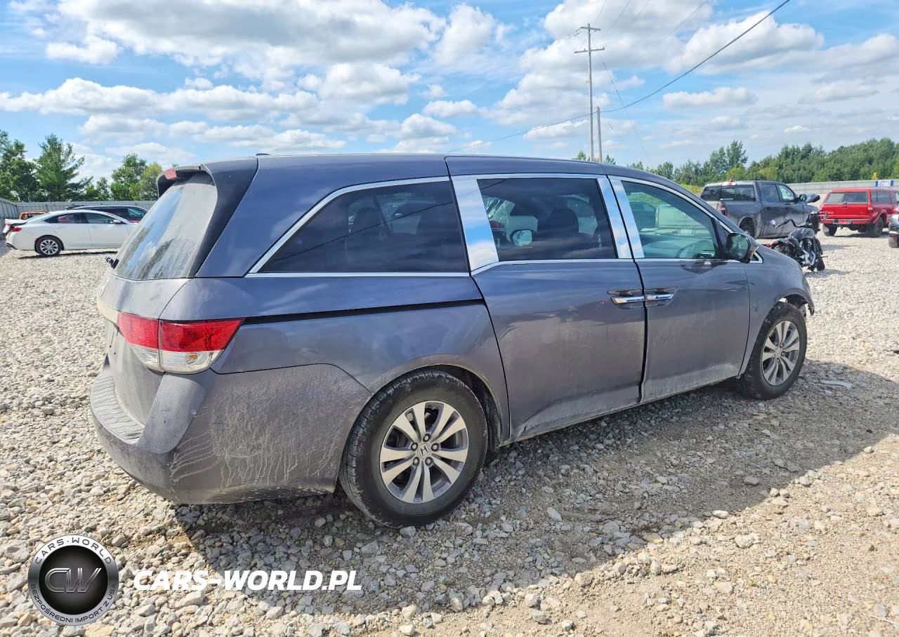 2015 Honda Odyssey Exl VIN:5FNRL5H65FB124022 - 3