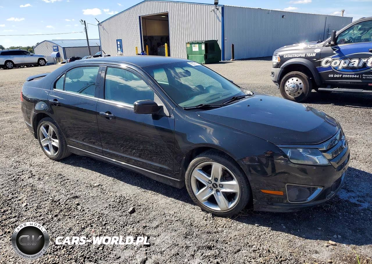 2012 Ford Fusion Sport VIN:3FAHP0KC9CR173726 - 4