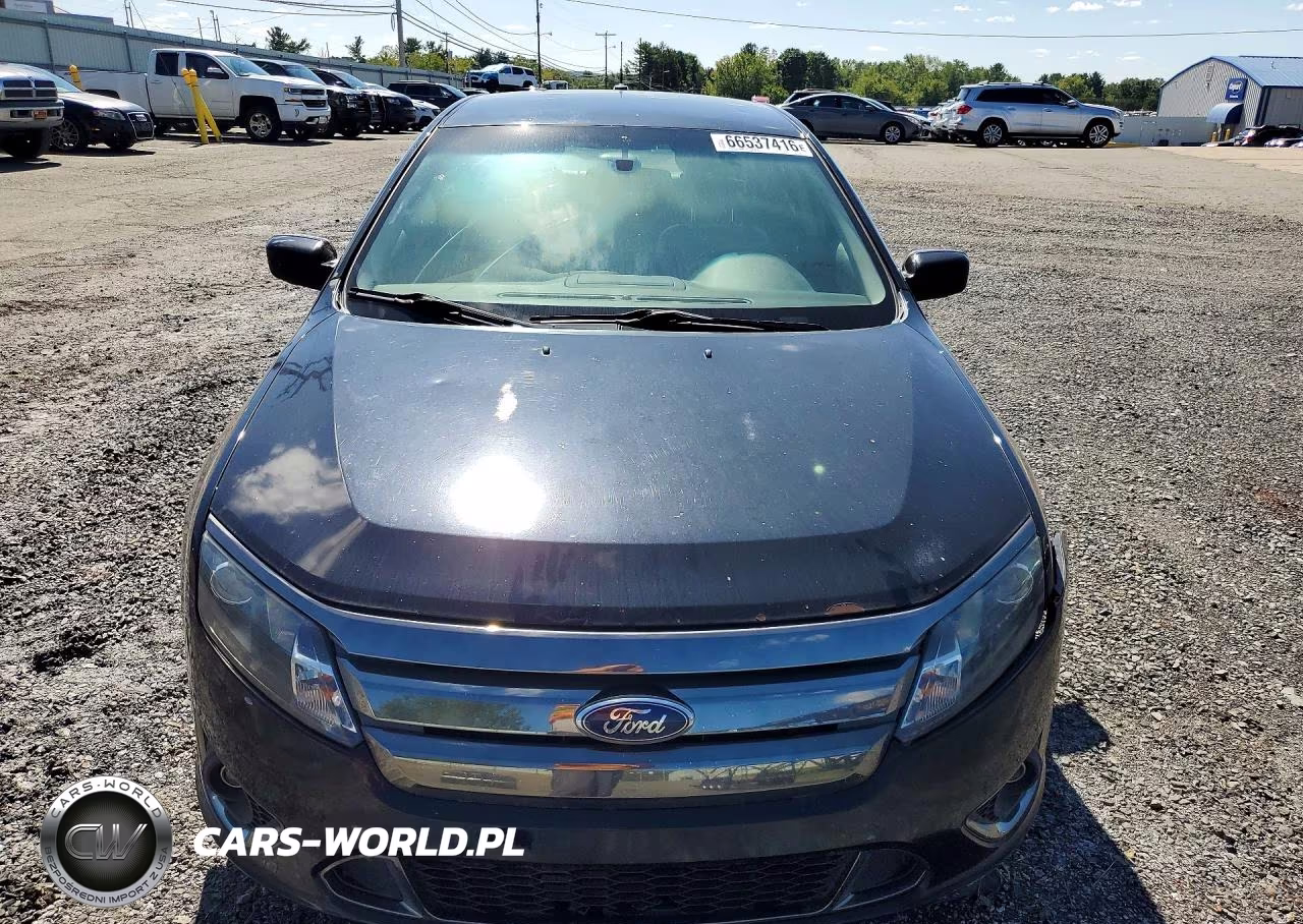 2012 Ford Fusion Sport VIN:3FAHP0KC9CR173726 - 5