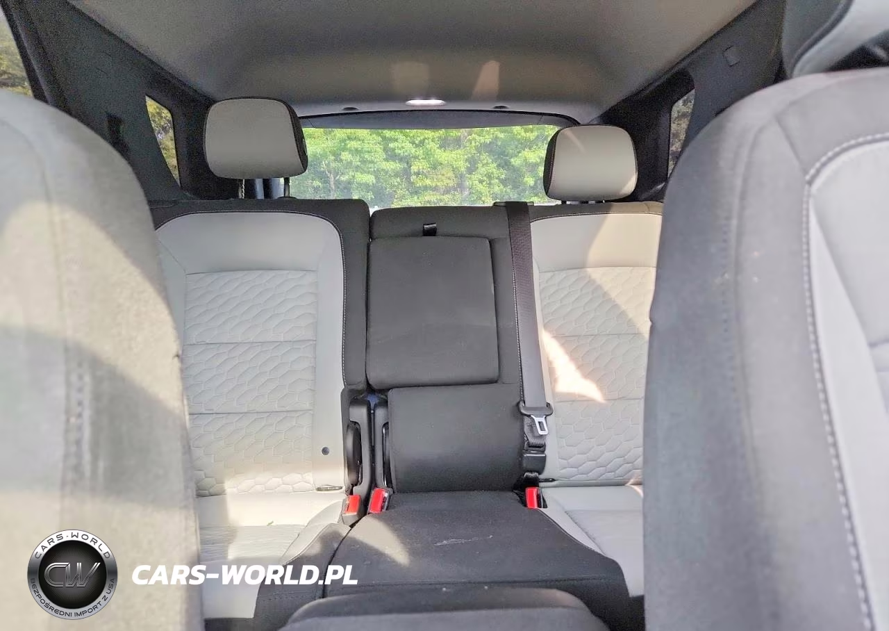 2018 Chevrolet Equinox Ls VIN:2GNAXHEV2J6177295 - 10