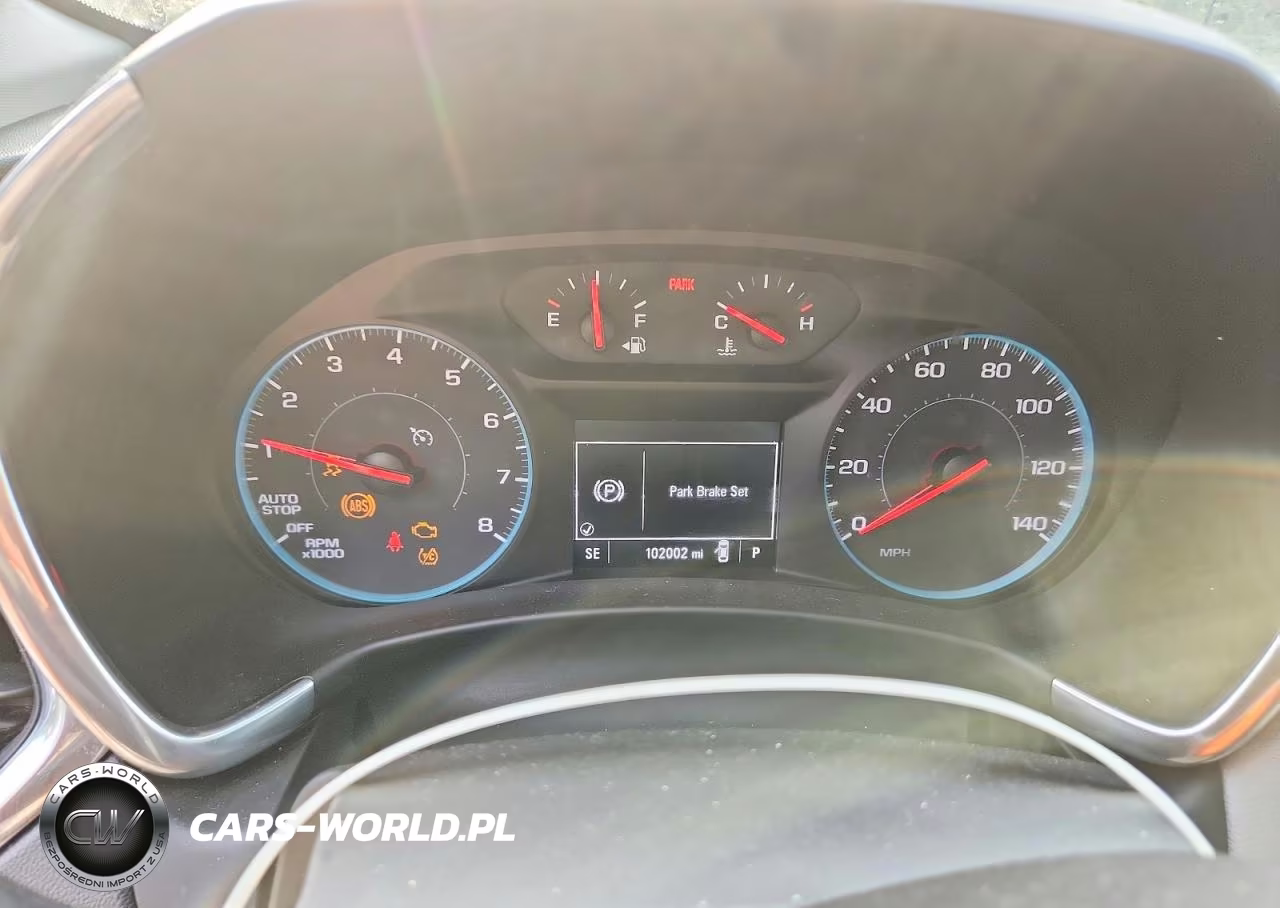 2018 Chevrolet Equinox Ls VIN:2GNAXHEV2J6177295 - 9