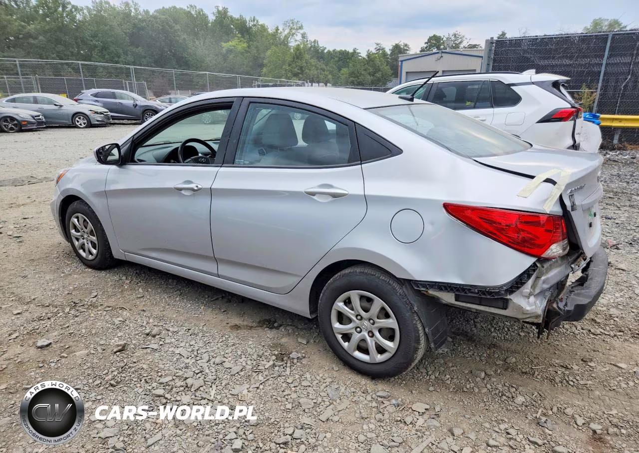2014 Hyundai Accent Gls VIN:KMHCT4AE2EU774395 - 2
