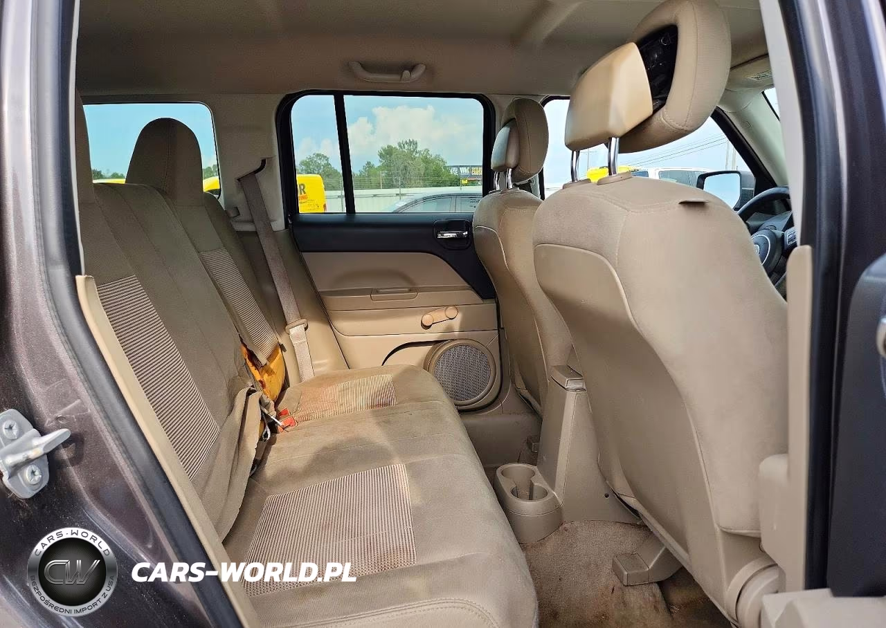 2015 Jeep Patriot Sport VIN:1C4NJPBB5FD313816 - 11