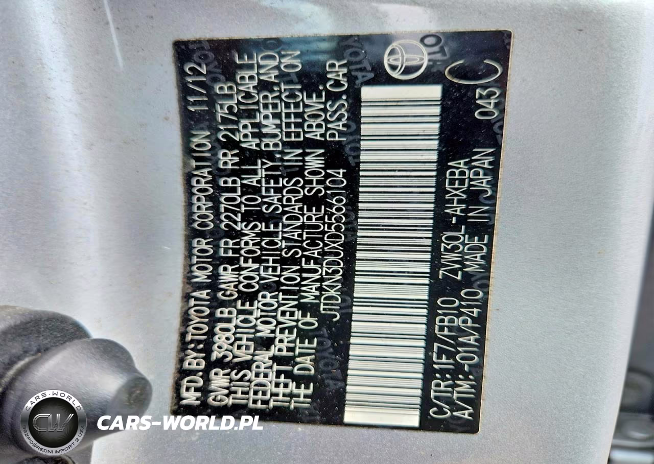 2013 Toyota Prius Two VIN:JTDKN3DUXD5566104 - 12