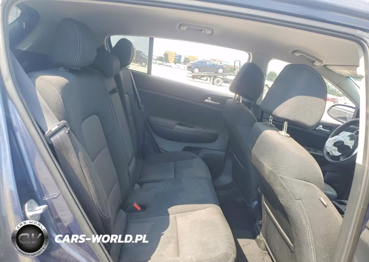2022 Kia Sportage Lx VIN:KNDPMCAC8N7988379 - 11