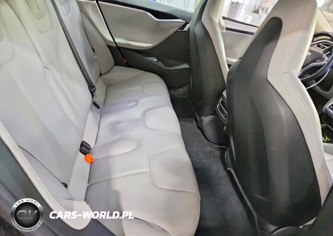 2014 Tesla Model S VIN:5YJSA1H18EFP49436 - 10