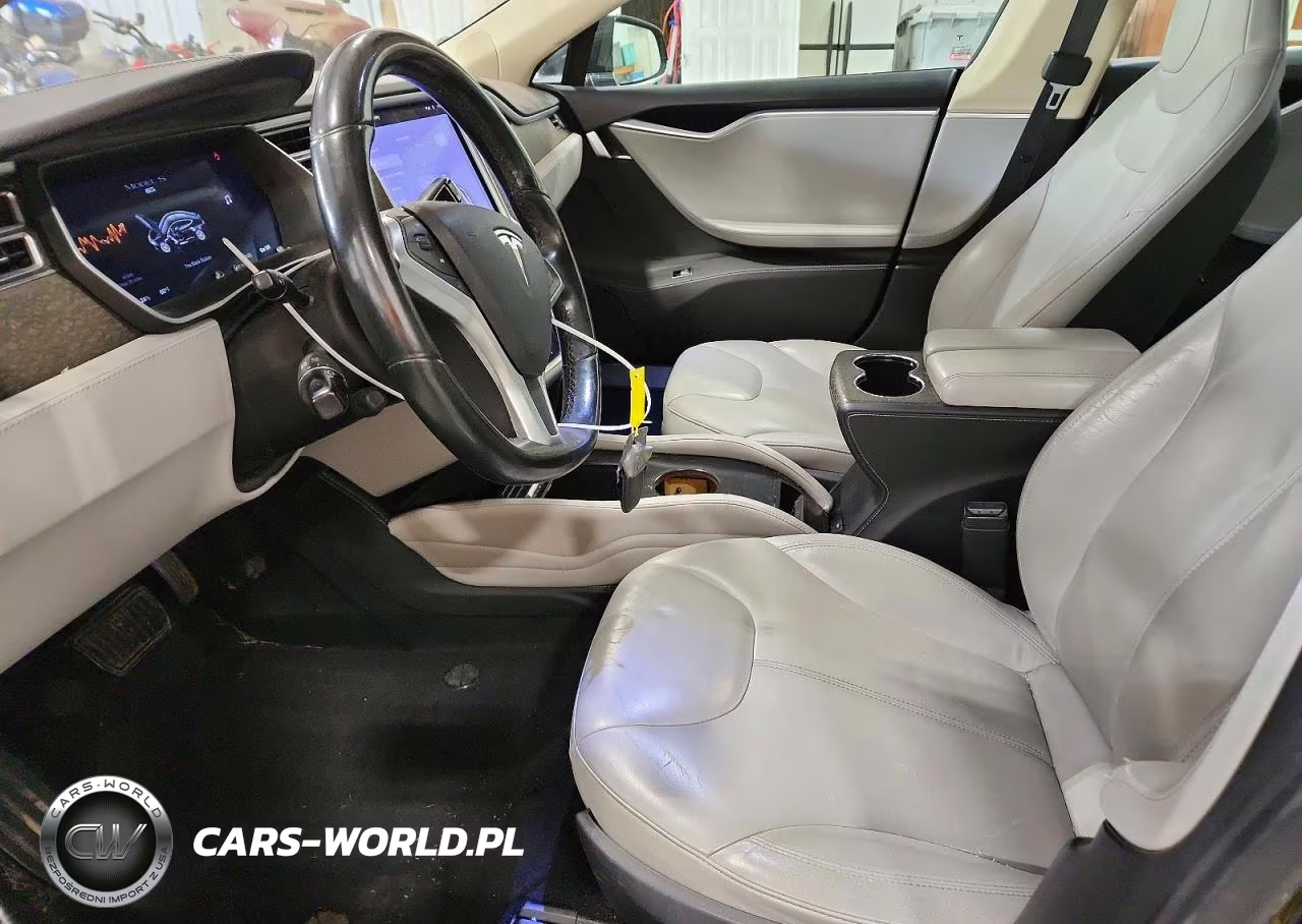 2014 Tesla Model S VIN:5YJSA1H18EFP49436 - 7