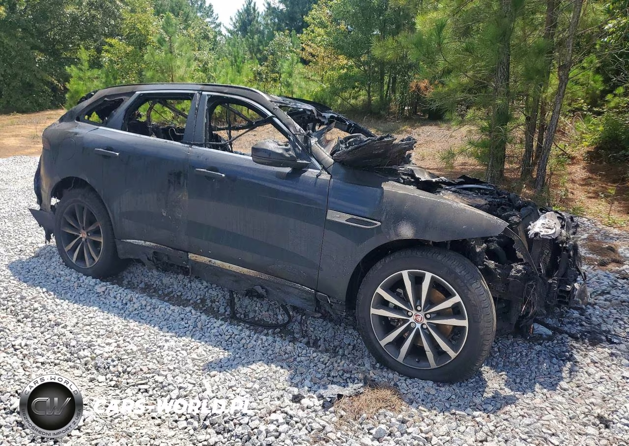2022 Jaguar F-Pace S VIN:SADCJ2EX8NA701564 - 4