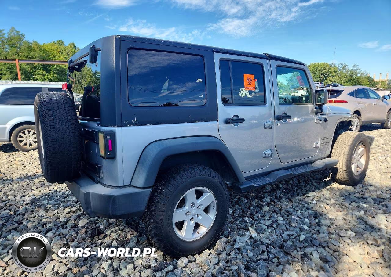 2018 Jeep Wrangler Unlimited Sport VIN:1C4HJWDG9JL919246 - 3