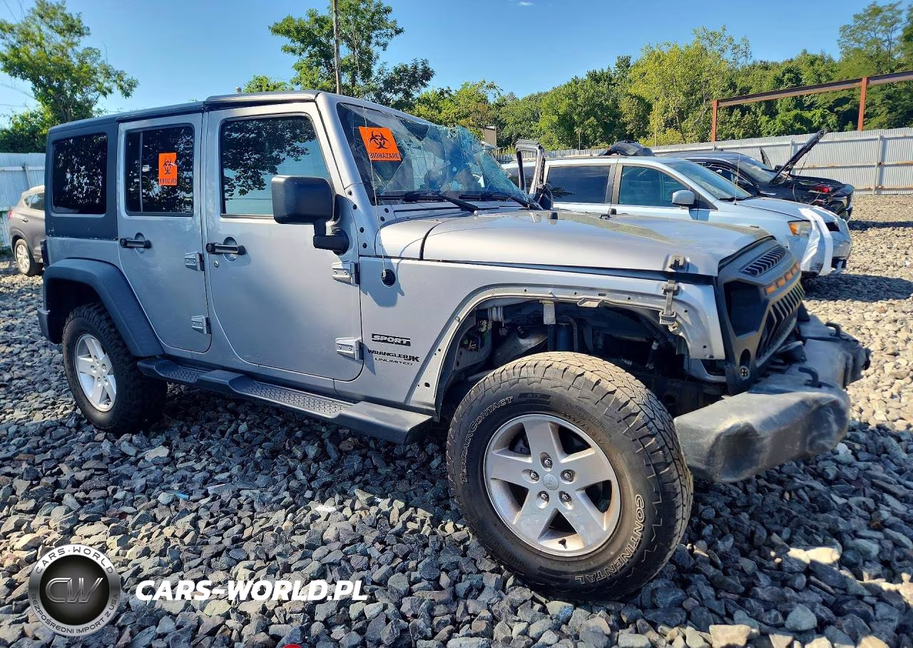 2018 Jeep Wrangler Unlimited Sport VIN:1C4HJWDG9JL919246 - 4
