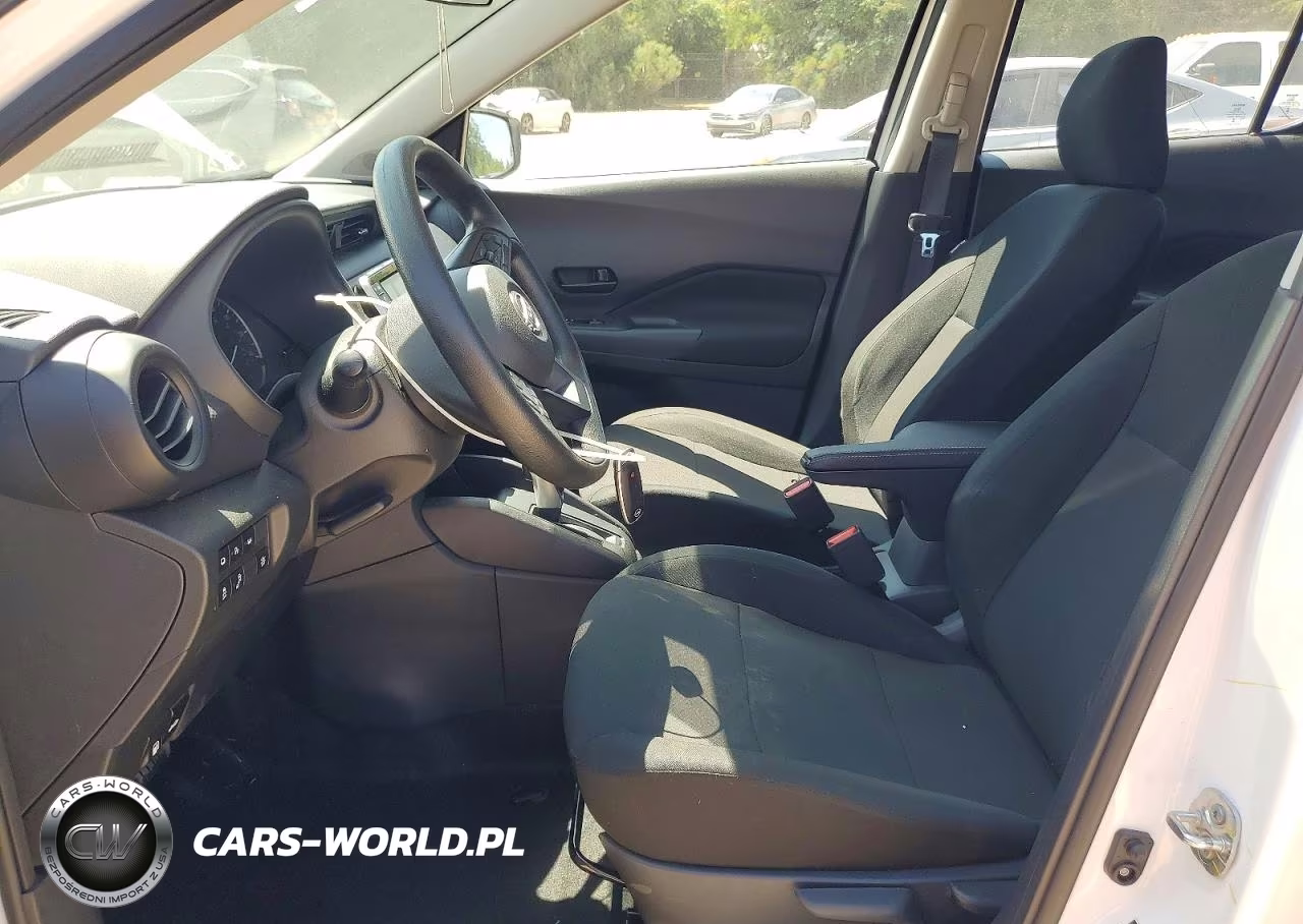 2025 Nissan Kicks Play S VIN:3N1CP5BV0SL480421 - 7