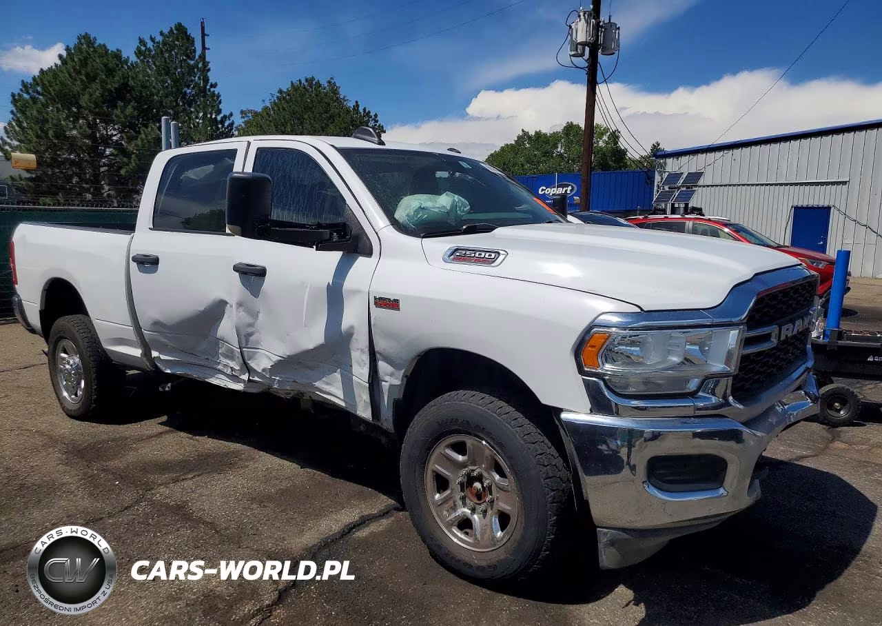 2020 Ram 2500 Tradesman VIN:3C6UR5CJ5LG163355 - 4