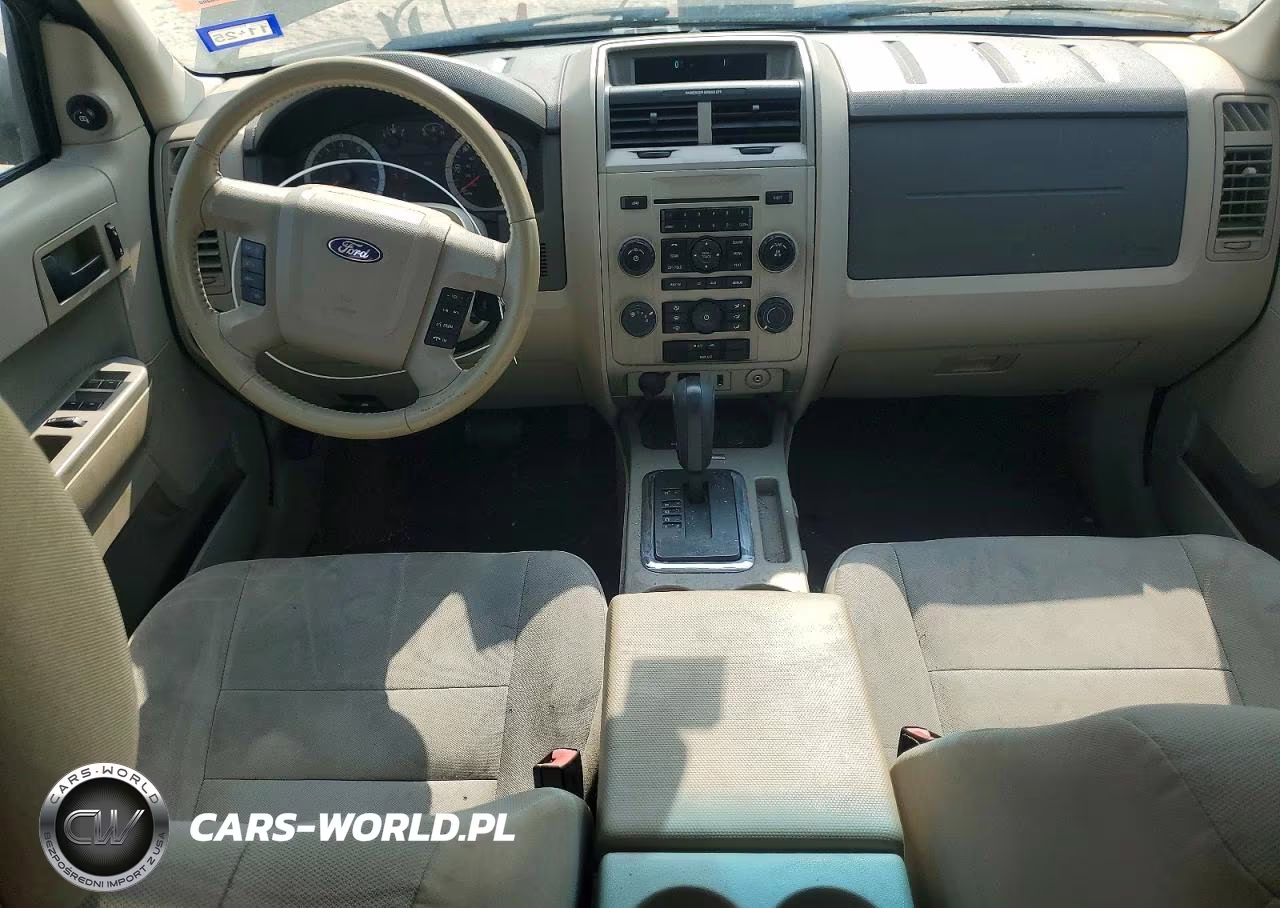 2011 Ford Escape Xlt VIN:1FMCU0D75BKA61842 - 8
