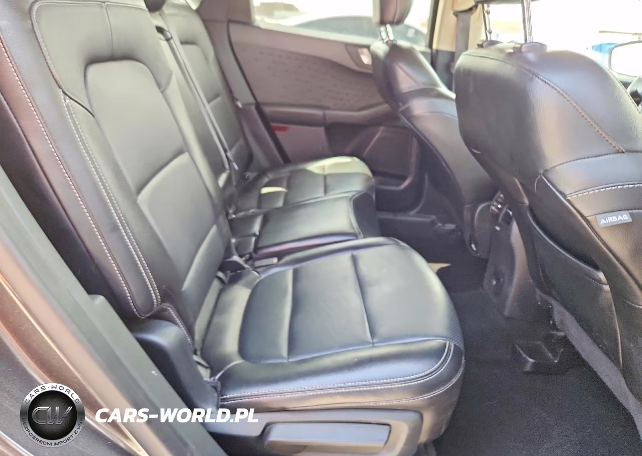 2020 Ford Escape Titanium VIN:1FMCU9DZ5LUA15259 - 10