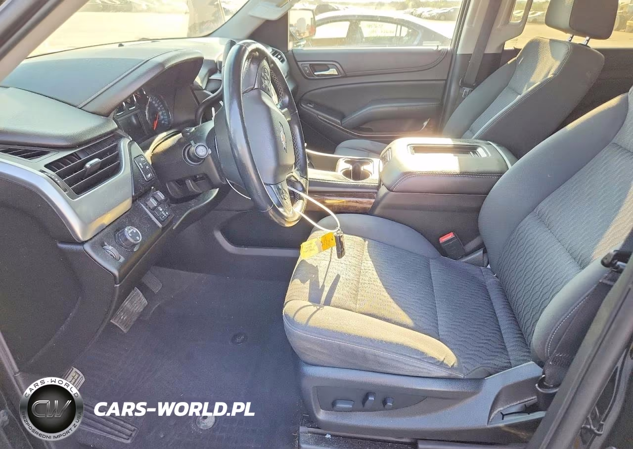 2019 Chevrolet Suburban C1500 Ls VIN:1GNSCGKC3KR299618 - 7