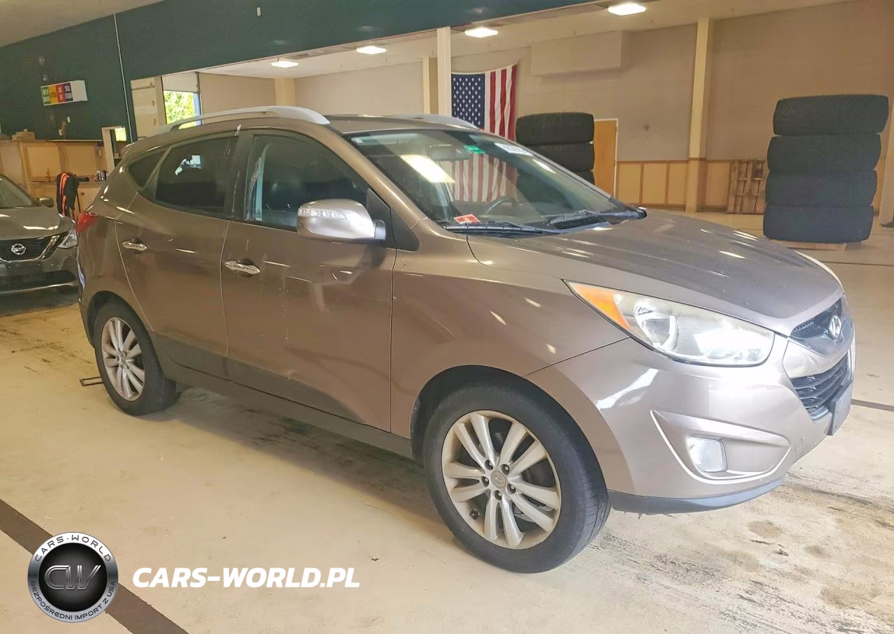 2010 Hyundai Tucson Limited VIN:KM8JUCAC1AU047207 - 4