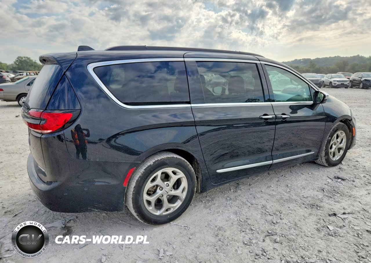 2022 Chrysler Pacifica Limited VIN:2C4RC1GG3NR134442 - 3