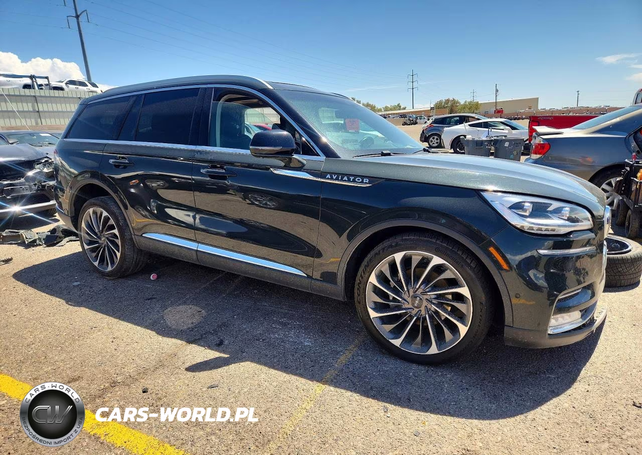 2022 Lincoln Aviator Reserve VIN:5LM5J7XC5NGL14648 - 4
