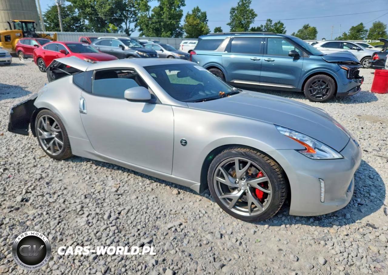2016 Nissan 370Z Sport Tech VIN:JN1AZ4EH3GM930996 - 4