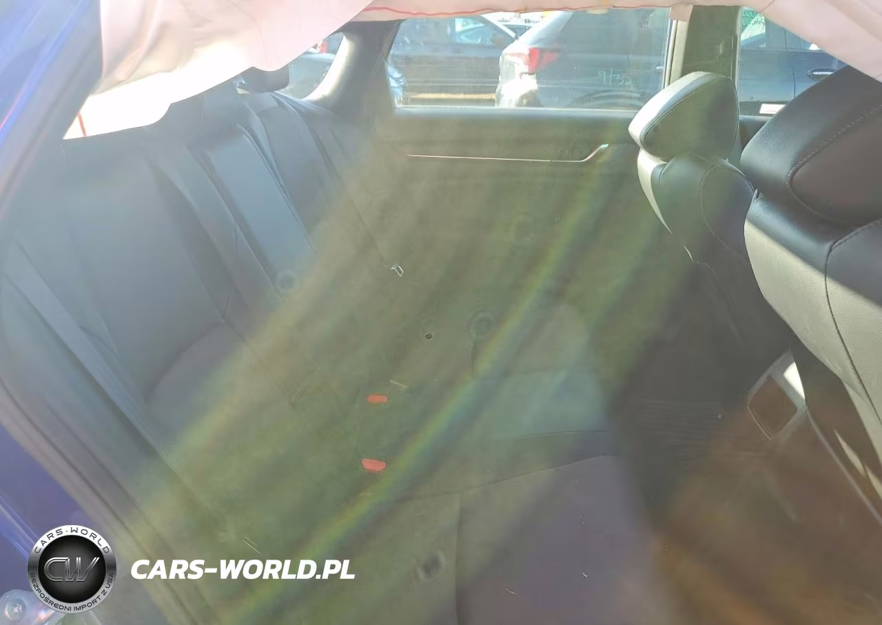 2022 Honda Accord Hybrid Sport VIN:1HGCV3F24NA012454 - 10
