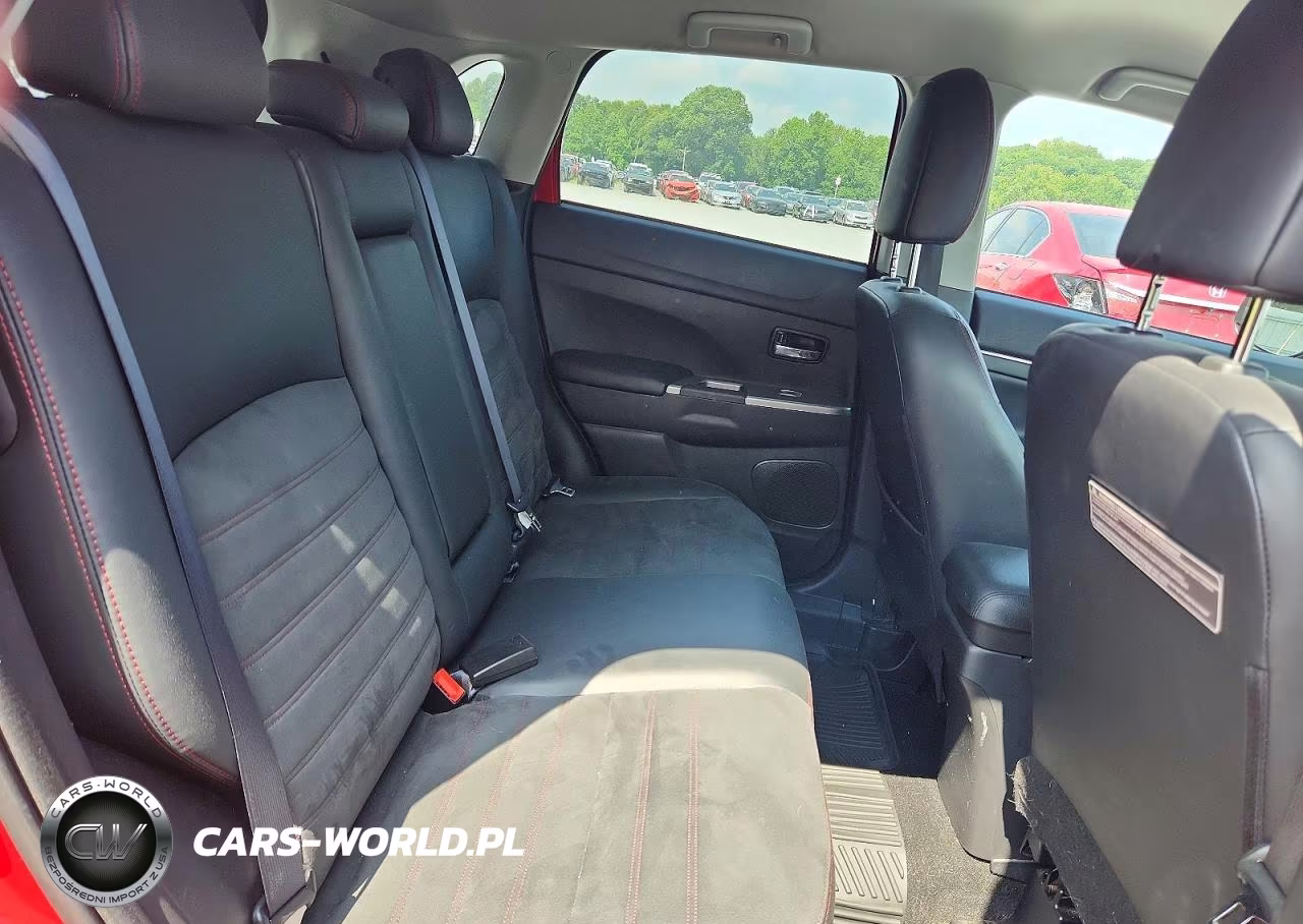 2018 Mitsubishi Outlander Sport Es VIN:JA4AP3AW4JU025461 - 11