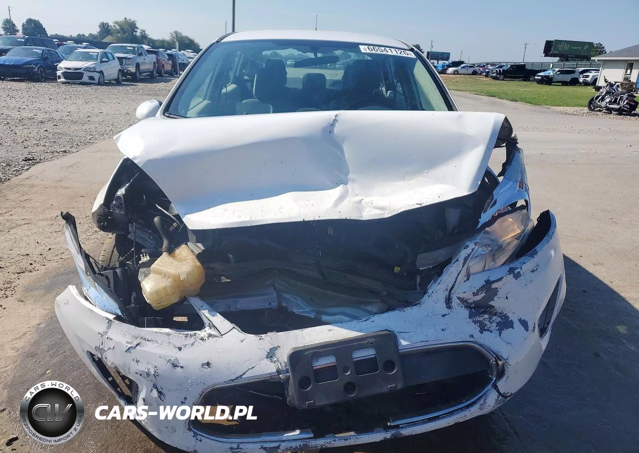 2013 Ford Fiesta S VIN:3FADP4AJ3DM222732 - 5