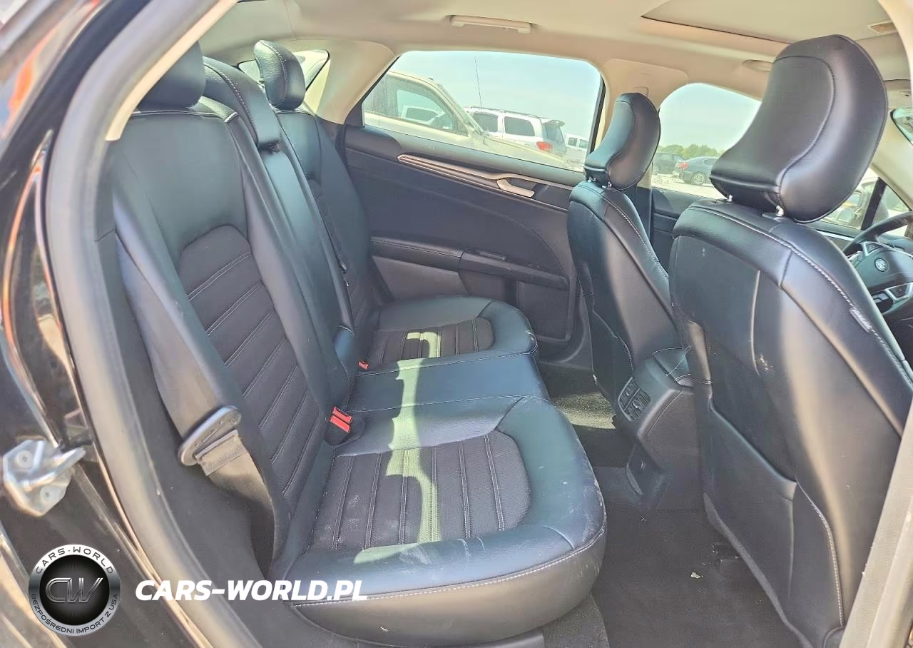 2017 Ford Fusion Se VIN:3FA6P0H90HR416804 - 10