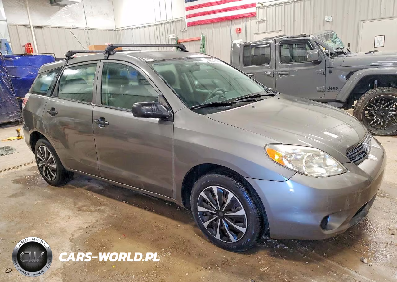 2008 Toyota Matrix Base VIN:2T1KR32E38C695293 - 4