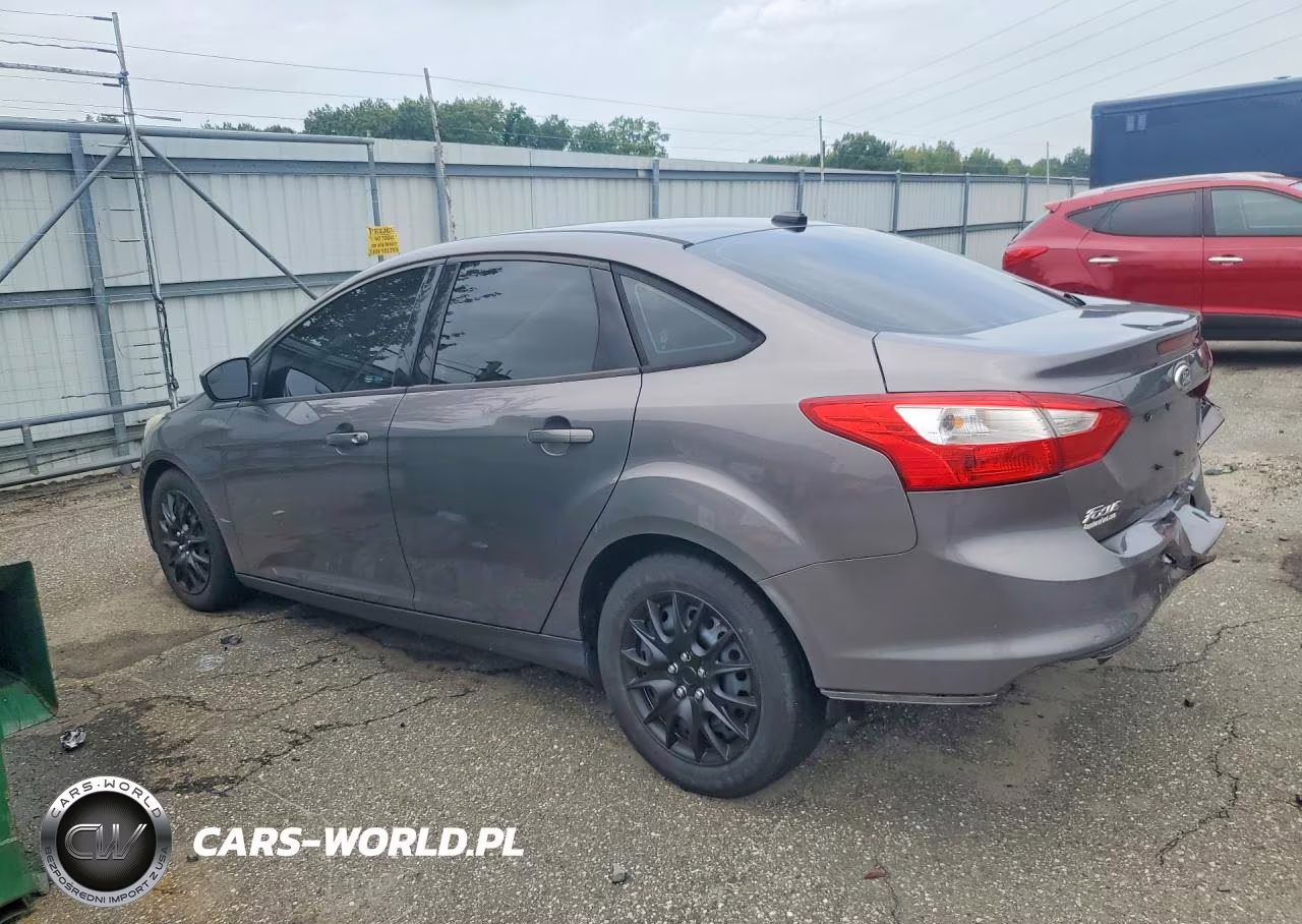 2012 Ford Focus Se VIN:1FAHP3F22CL414429 - 2