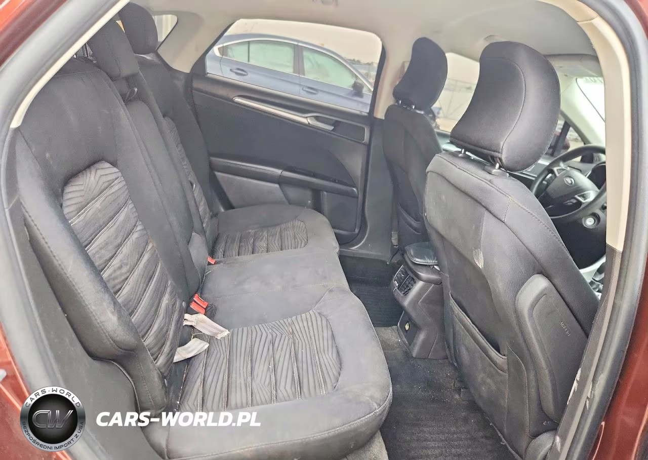 2016 Ford Fusion Se VIN:3FA6P0H75GR172581 - 10