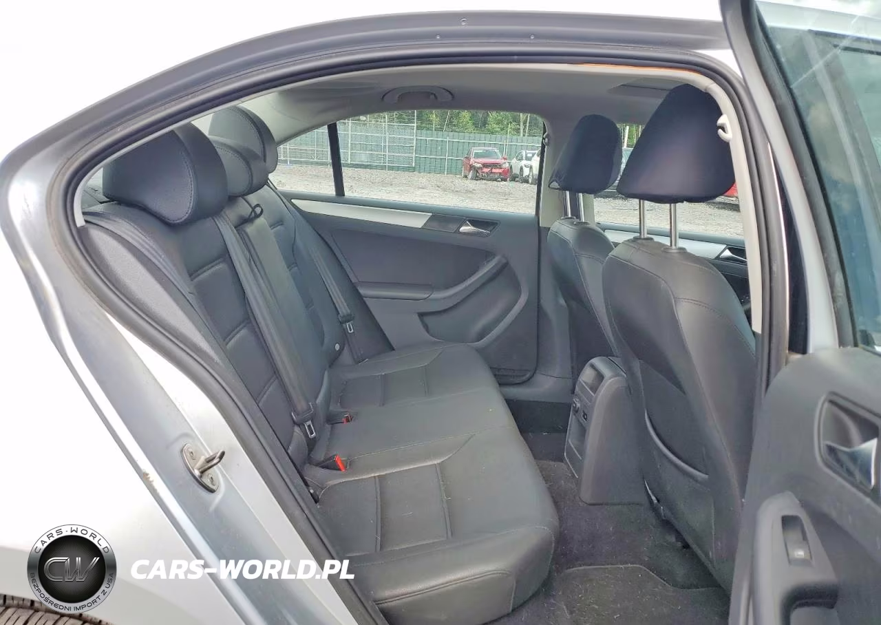 2012 Volkswagen Jetta Tdi VIN:3VWLL7AJ5CM004323 - 10