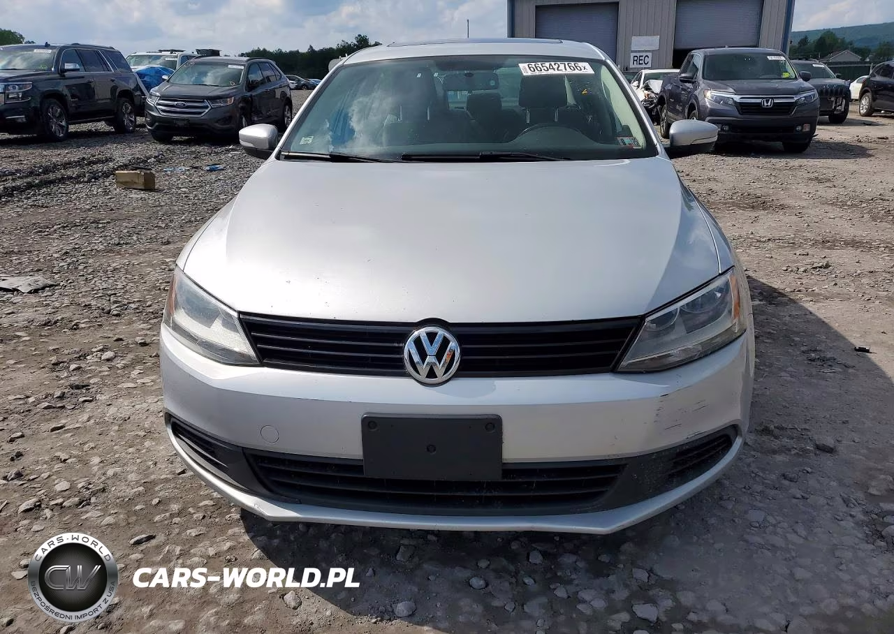 2012 Volkswagen Jetta Tdi VIN:3VWLL7AJ5CM004323 - 5