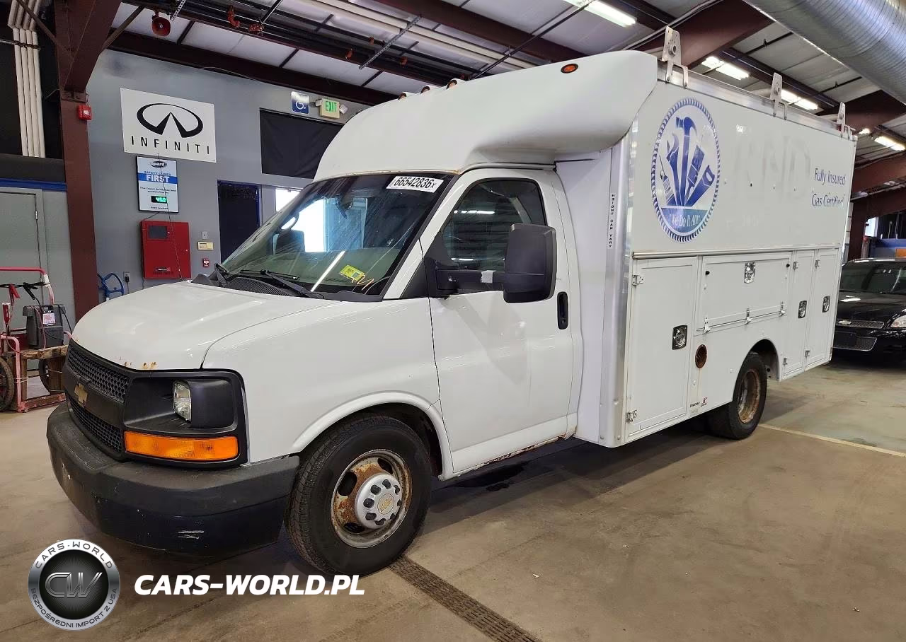 2013 Chevrolet Express G3500 – zdjęcie 1 z 13