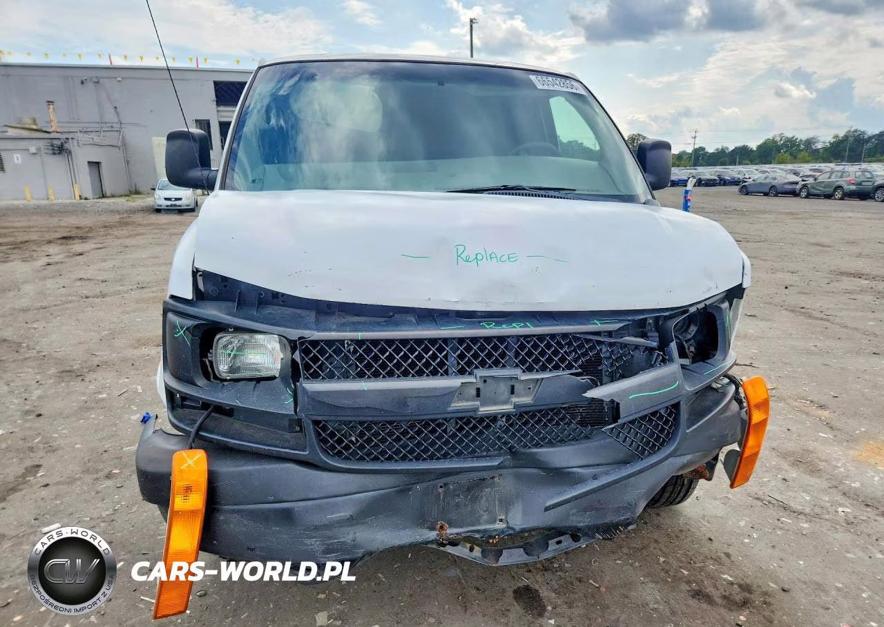 2011 Chevrolet Express G2500 VIN:1GCWGFBA4B1154318 - 5