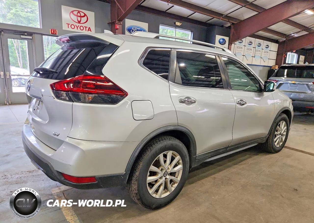 2018 Nissan Rogue Sv VIN:KNMAT2MTXJP524342 - 3