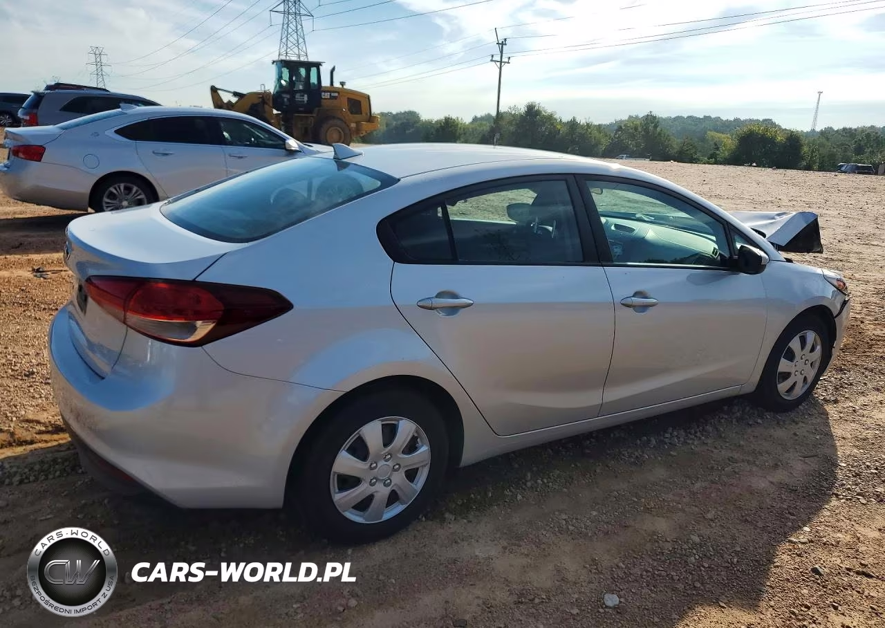 2017 Kia Forte Lx VIN:3KPFK4A78HE096499 - 3