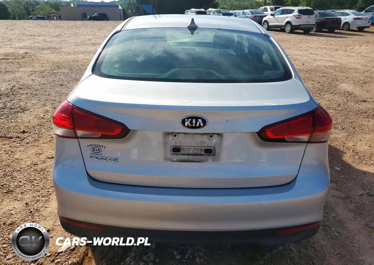 2017 Kia Forte Lx VIN:3KPFK4A78HE096499 - 6