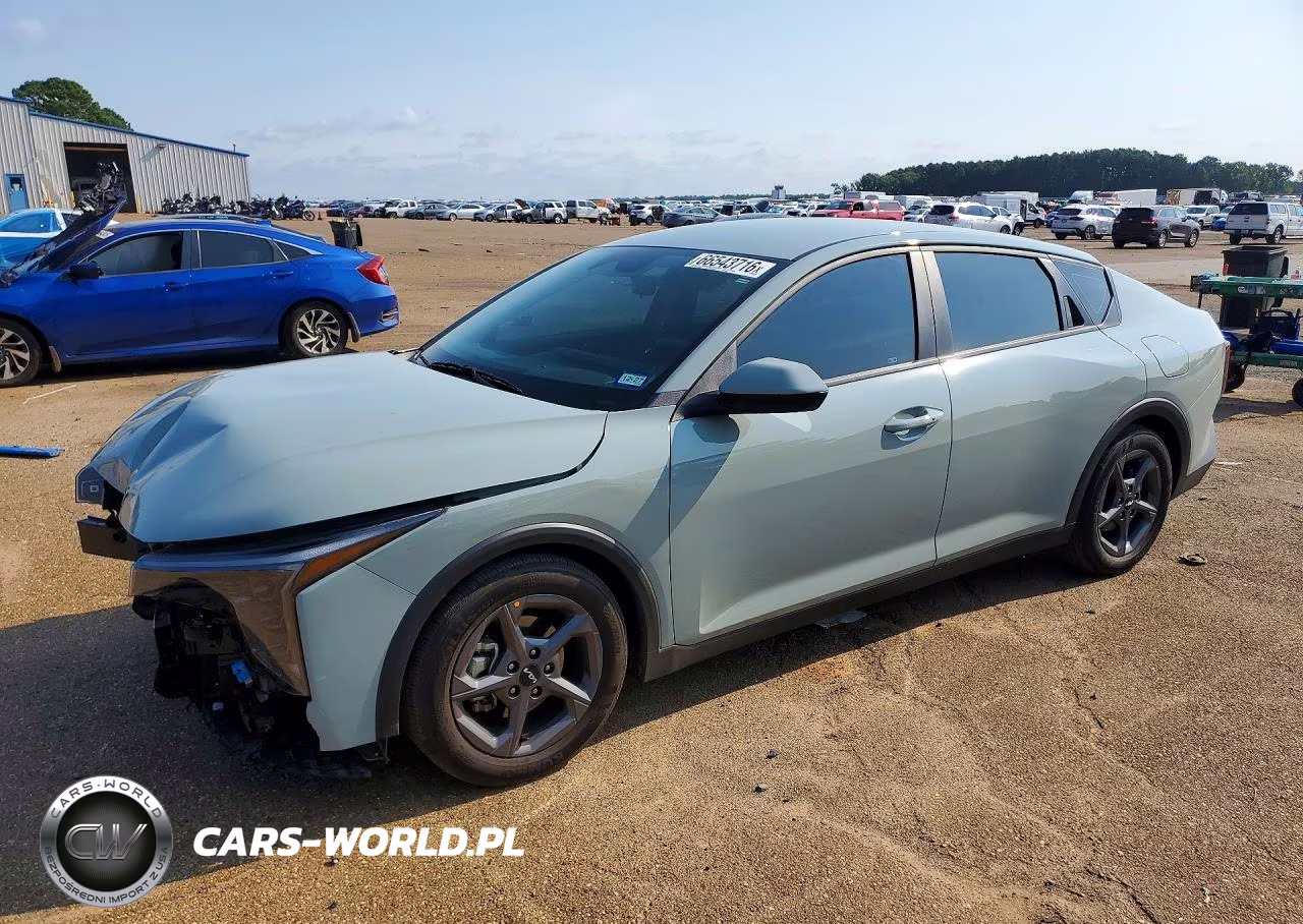 2025 Kia K4 Lxs VIN:3KPFT4DE8SE201069 - 1