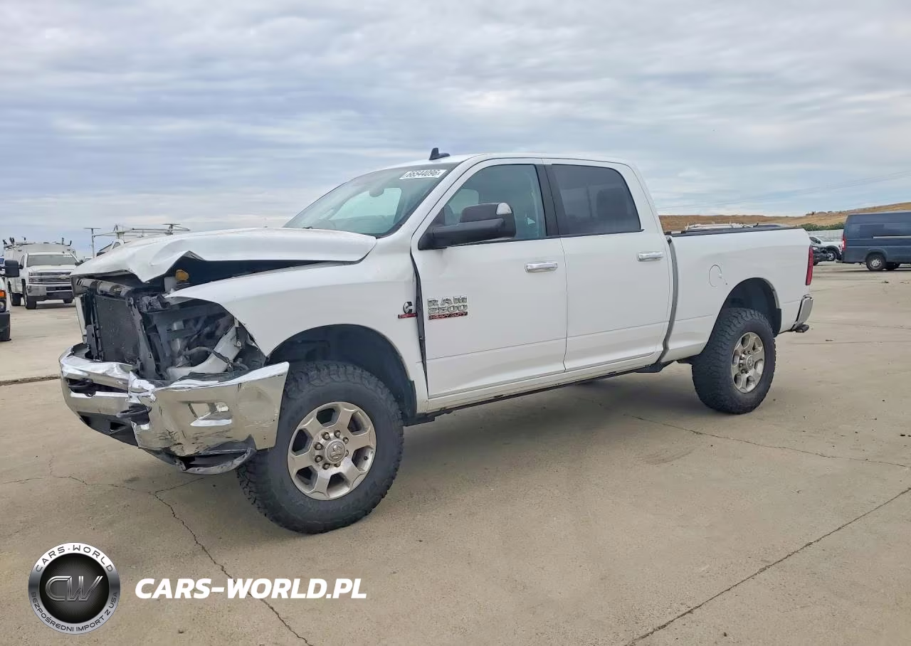 2016 Ram 2500 Slt VIN:3C6UR5DL5GG180968 - 1