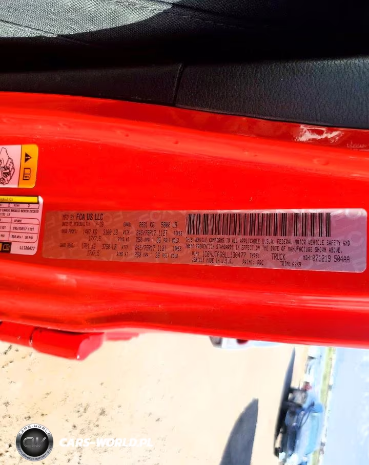 2020 Jeep Gladiator Sport VIN:1C6HJTAG9LL130477 - 13